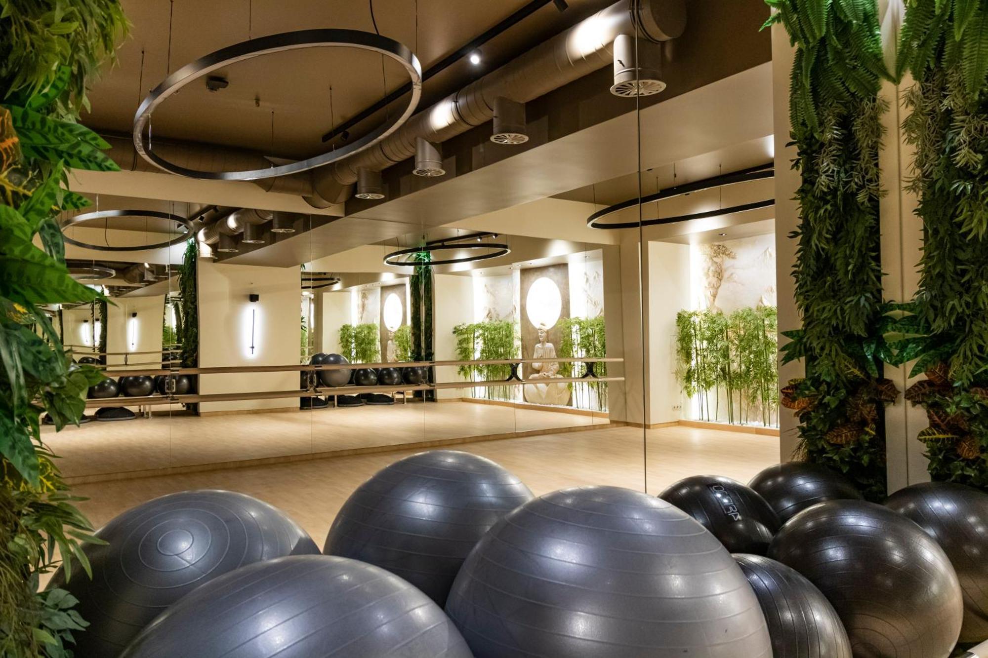 Tsunami Spa Hotel Dnipro Eksteriør bilde